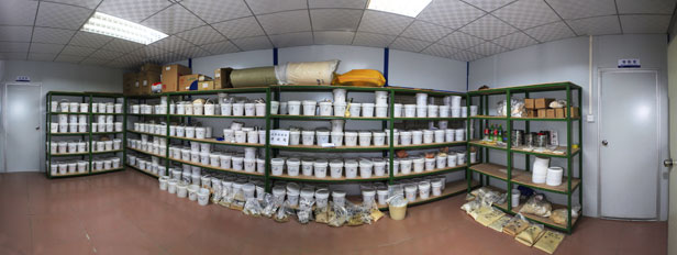实验室原料储存区
